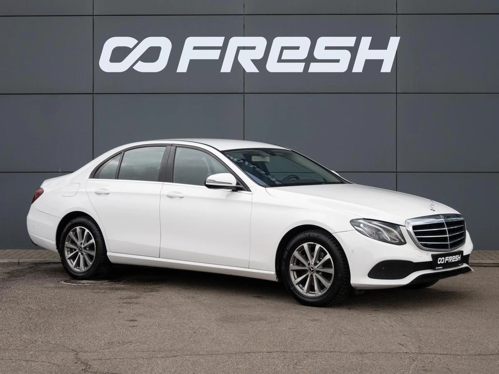 Седан Mercedes-benz E-класс 2019 года, 2650000 рублей, Краснодар