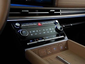 Внедорожник Hyundai Santa Fe 2025 года, 6098999 рублей, Москва