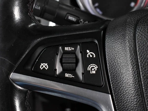 Хетчбэк Opel Astra 2012 года, 699000 рублей, Воронеж