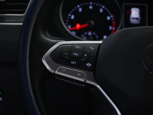 Внедорожник Volkswagen Tiguan 2022 года, 2419055 рублей, Москва