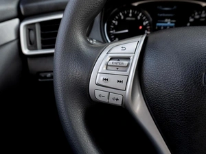Внедорожник Nissan X-Trail 2015 года, 1599000 рублей, Саратов