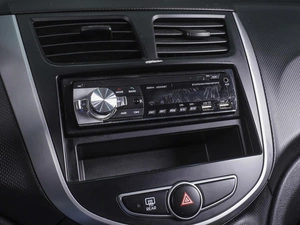 Седан Hyundai Accent 2011 года, 800000 рублей, Ростов-на-Дону