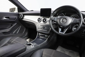 Седан Mercedes-benz CLA-класс 2015 года, 1479000 рублей, Новосибирск