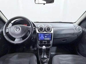 Хетчбэк Renault Sandero 2014 года, 657000 рублей, Орёл