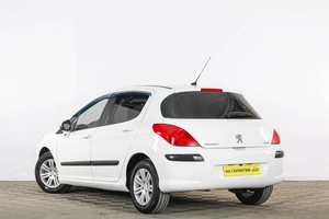 Хетчбэк Peugeot 308 2010 года, 579000 рублей, Тюмень