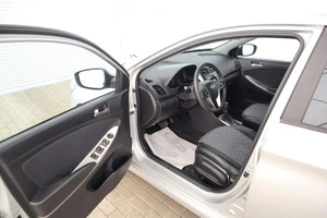 Хэтчбек Hyundai Solaris 2016 года, 1099000 рублей, Обнинск
