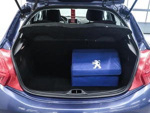 Хетчбэк Peugeot 208 2013 года, 720000 рублей, Красноярск