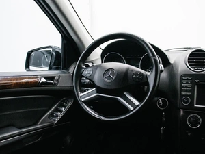Внедорожник Mercedes-benz M-класс 2010 года, 1560000 рублей, Красноярск