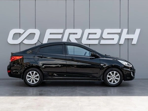 Седан Hyundai Solaris 2013 года, 997000 рублей, Краснодар