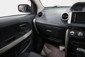 Хетчбэк Toyota Ist 2005 года, 499000 рублей, Новокузнецк