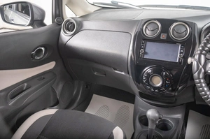 Хетчбэк Nissan Note 2018 года, 1089000 рублей, Томск