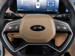 Минивэн JAC RF8 2025 года, 4875000 рублей, Тюмень