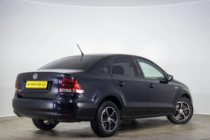 Седан Volkswagen Polo 2016 года, 1039000 рублей, Оренбург