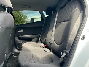 Хетчбэк Kia Rio 2016 года, 1059000 рублей, Ижевск