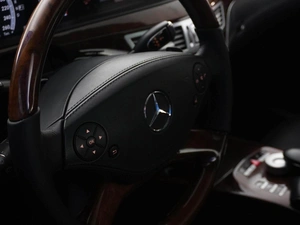 Седан Mercedes-benz S-класс 2011 года, 1300055 рублей, Москва