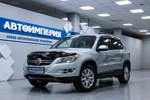 Внедорожник Volkswagen Tiguan 2010 года, 968000 рублей, Солонцы