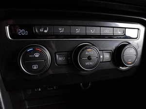 Внедорожник Volkswagen Tiguan 2017 года, 2574000 рублей, Воронеж