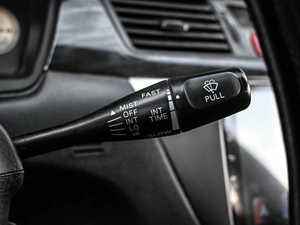 Седан Mitsubishi Lancer 2005 года, 759000 рублей, Кирилловка
