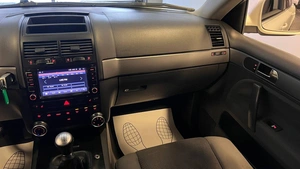 Внедорожник Volkswagen Touareg 2004 года, 799000 рублей, Красноярск