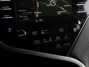 Седан Toyota Camry 2019 года, 2189000 рублей, Тюмень