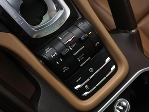 Внедорожник Porsche Cayenne Turbo 2014 года, 3779414 рублей, Москва
