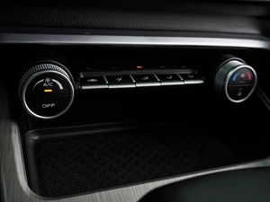 Внедорожник Geely Coolray 2023 года, 1639000 рублей, Воронеж