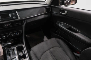 Седан Kia Optima 2016 года, 1599000 рублей, Новокузнецк