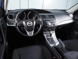 Седан Mazda 3 2010 года, 890000 рублей, Ростов-на-Дону