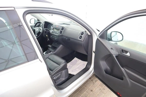 Внедорожник Volkswagen Tiguan 2010 года, 1199000 рублей, Обнинск