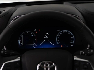 Внедорожник Toyota Highlander 2025 года, 5997077 рублей, Москва