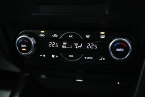 Хетчбэк Mazda Axela 2015 года, 1188000 рублей, Солонцы