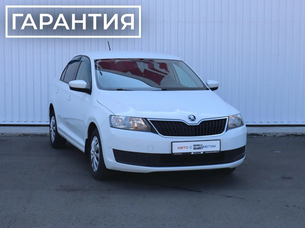 Хэтчбек Skoda Rapid 2017 года, 980000 рублей, Брянск