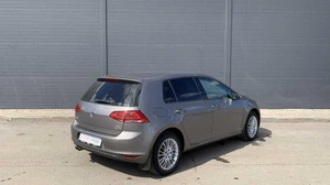 Хетчбэк Volkswagen Golf 2014 года, 1365000 рублей, Солонцы