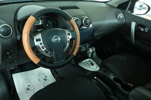 Внедорожник Nissan Qashqai 2007 года, 839000 рублей, Омск