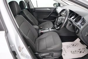 Универсал Volkswagen Golf 2018 года, 1489000 рублей, Красноярск