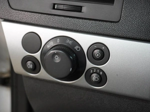 Универсал Opel Astra 2010 года, 669000 рублей, Воронеж