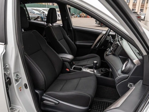 Внедорожник Toyota RAV4 2019 года, 3280000 рублей, Краснодар