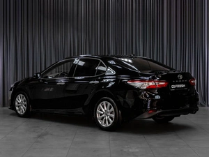 Седан Toyota Camry 2018 года, 2859000 рублей, Тюмень
