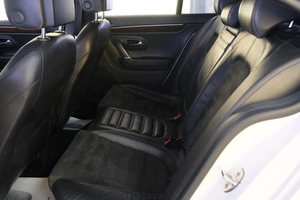 Седан Volkswagen Passat CC 2013 года, 1329000 рублей, Омск