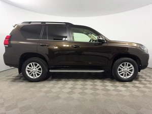Внедорожник Toyota Land Cruiser Prado 2019 года, 6270000 рублей, Казань