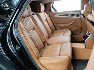 Седан Hongqi H9 2023 года, 3940000 рублей, Тюмень