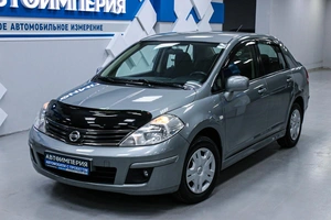 Хетчбэк Nissan Tiida 2011 года, 868000 рублей, Солонцы