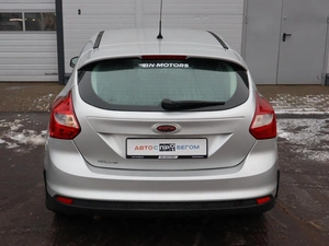 Хэтчбек Ford Focus 2012 года, 710000 рублей, Железногорск