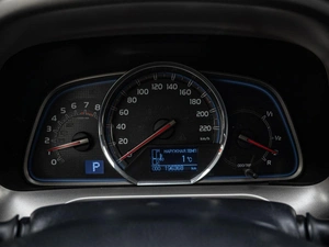 Внедорожник Toyota RAV4 2013 года, 2250000 рублей, Краснодар