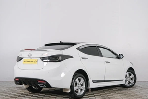 Седан Hyundai Avante 2011 года, 999000 рублей, Красноярск