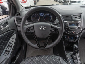 Седан Hyundai Solaris 2015 года, 1299000 рублей, Саратов