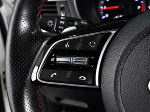 Седан Kia Optima 2018 года, 2109000 рублей, Воронеж