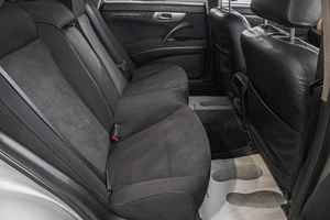 Седан Nissan Gloria 2002 года, 649000 рублей, Барнаул