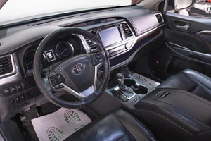 Внедорожник Toyota Highlander 2014 года, 3019000 рублей, Томск