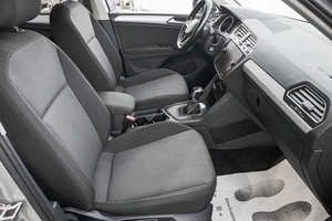 Внедорожник Volkswagen Tiguan 2021 года, 2599000 рублей, Барнаул